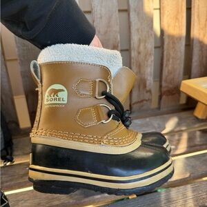 Sorel Snow Boots- Toddler size 8
